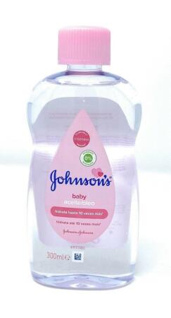 Johnson's Baby Oil 300 ml Pembe - 1