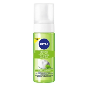 Nivea - Nivea Detox Yüz Yıkama Köpüğü Yeşil Çay 150ml