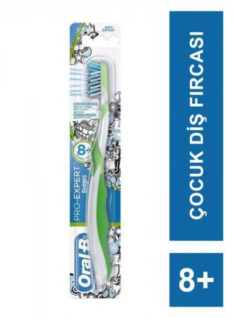 Oral-B Pro-Expert Stages 8+ Çocuk Diş Fırçası Yumuşak - 2
